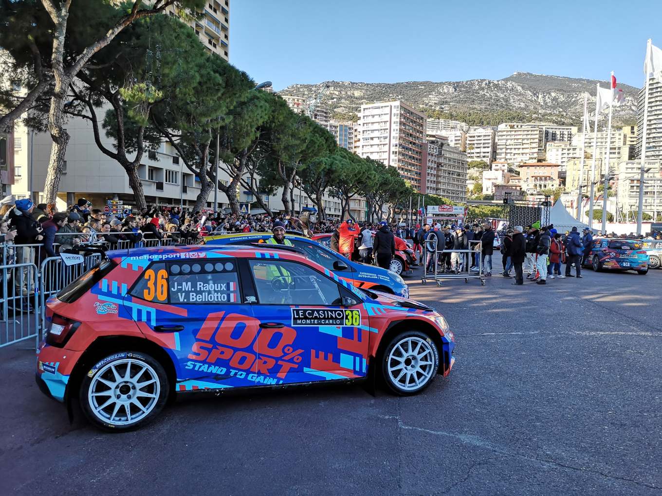 51033652_583945868699780_8955168268570591232_n