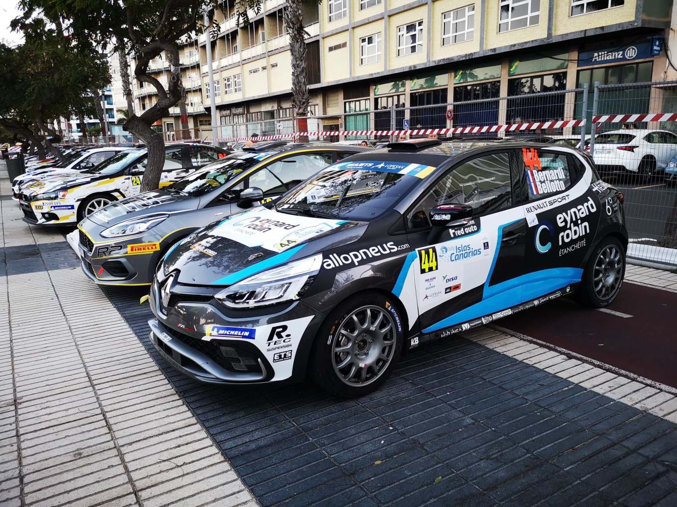 59229960_350461599147899_1043452997369069568_n