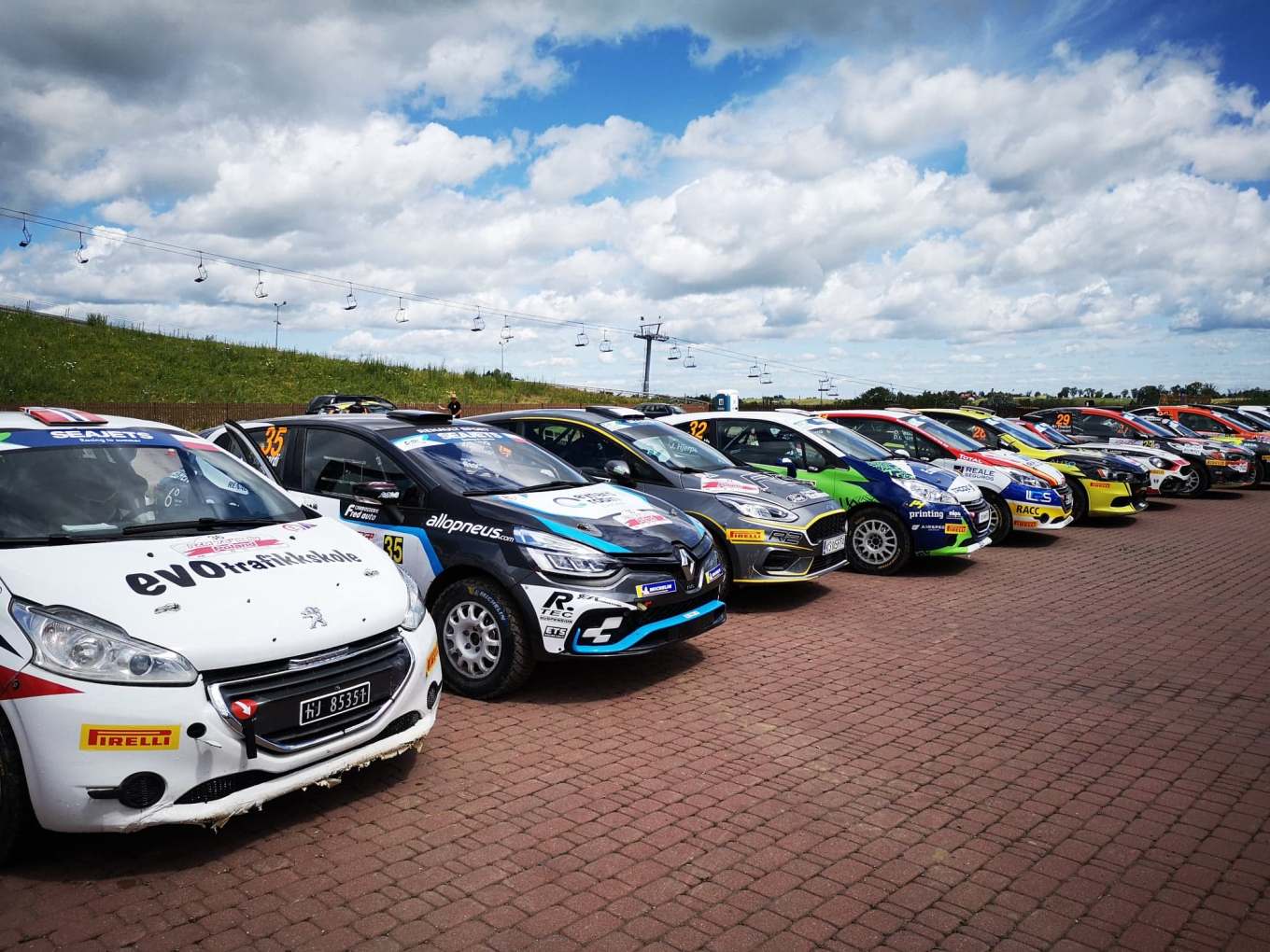 65713290_449828249198981_3544131696112697344_n