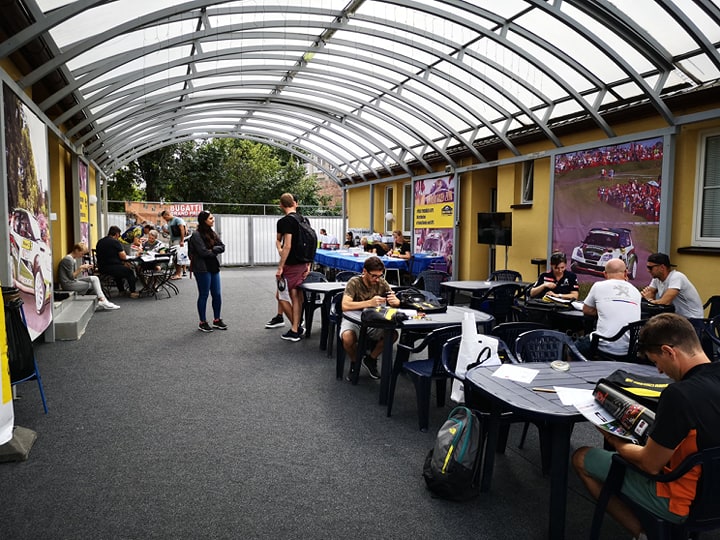 68353420_2176335299132075_7620192089652854784_n