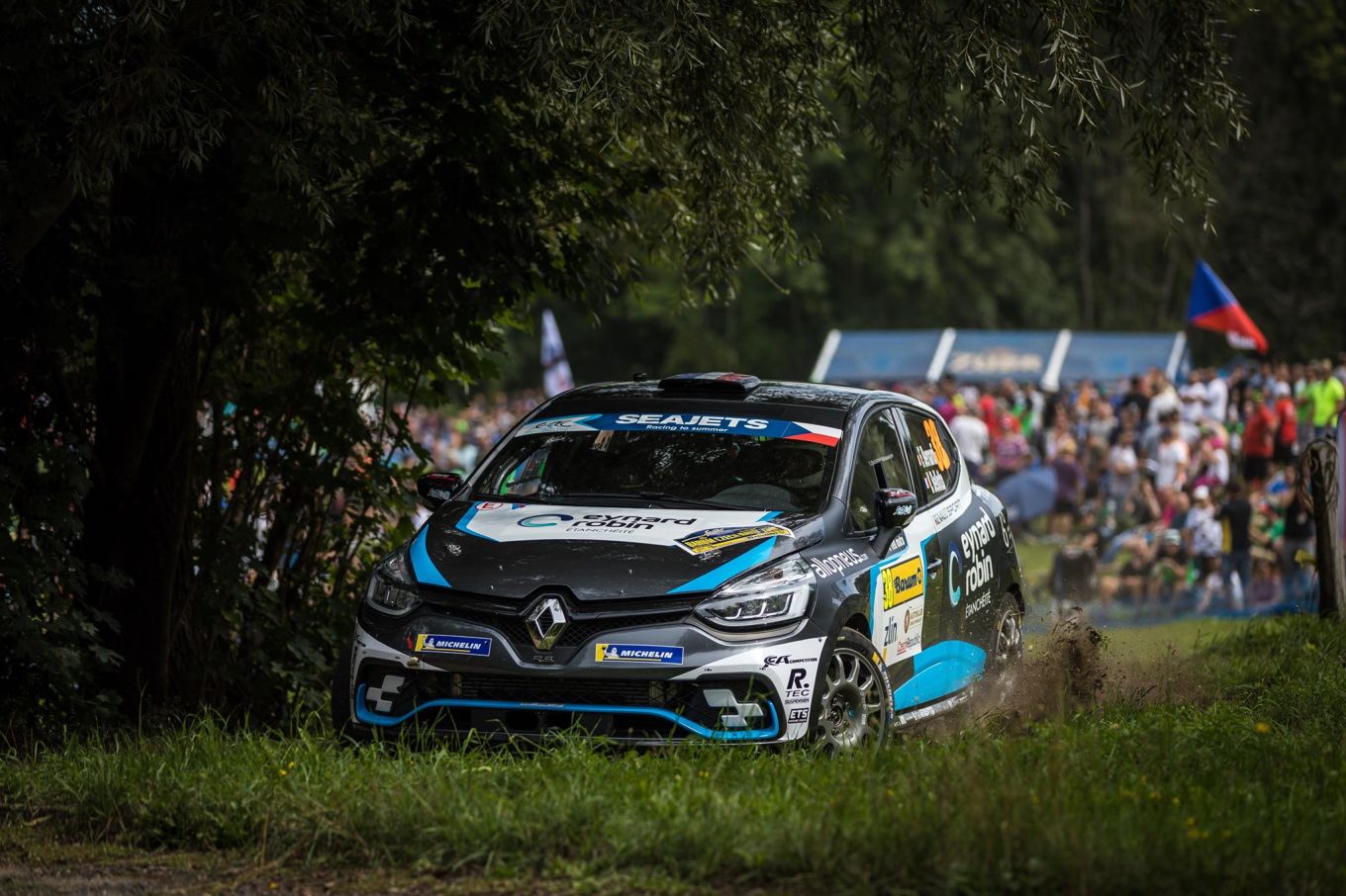 68609514_2394633453961081_8981449255059193856_n