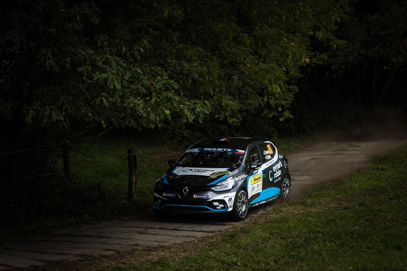 68750268_434173737440350_7238611982302052352_n